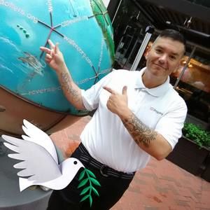 Meet your Posher, Michael